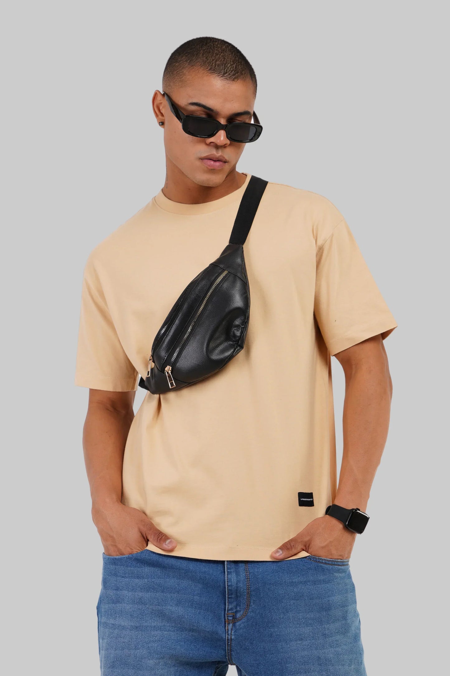 Pack of 4 Oversized Fit T-shirts - Black/Blue/Navy/Beige