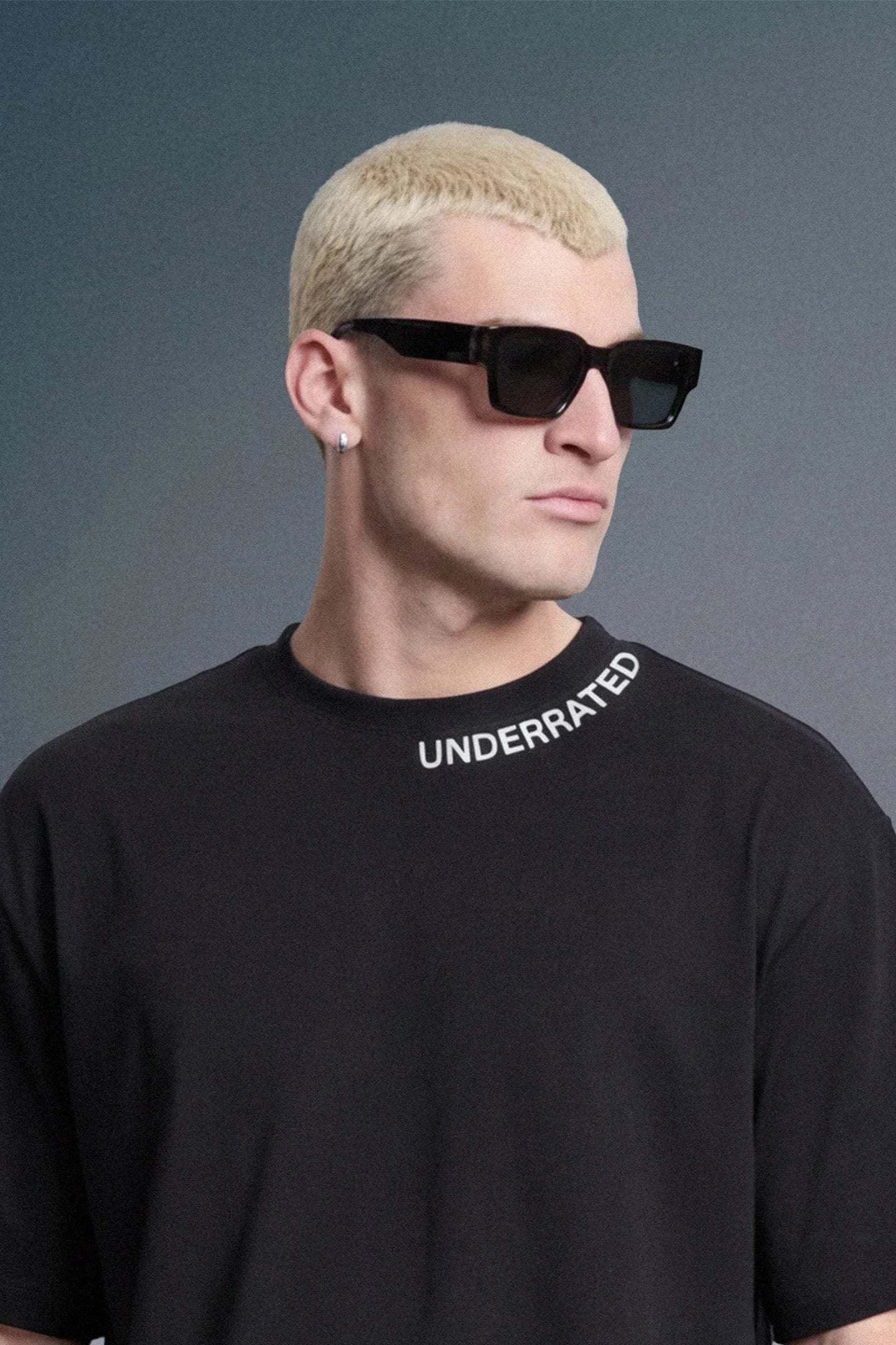 Underrated Curve Black Oversized T-shirt (UNISEX)