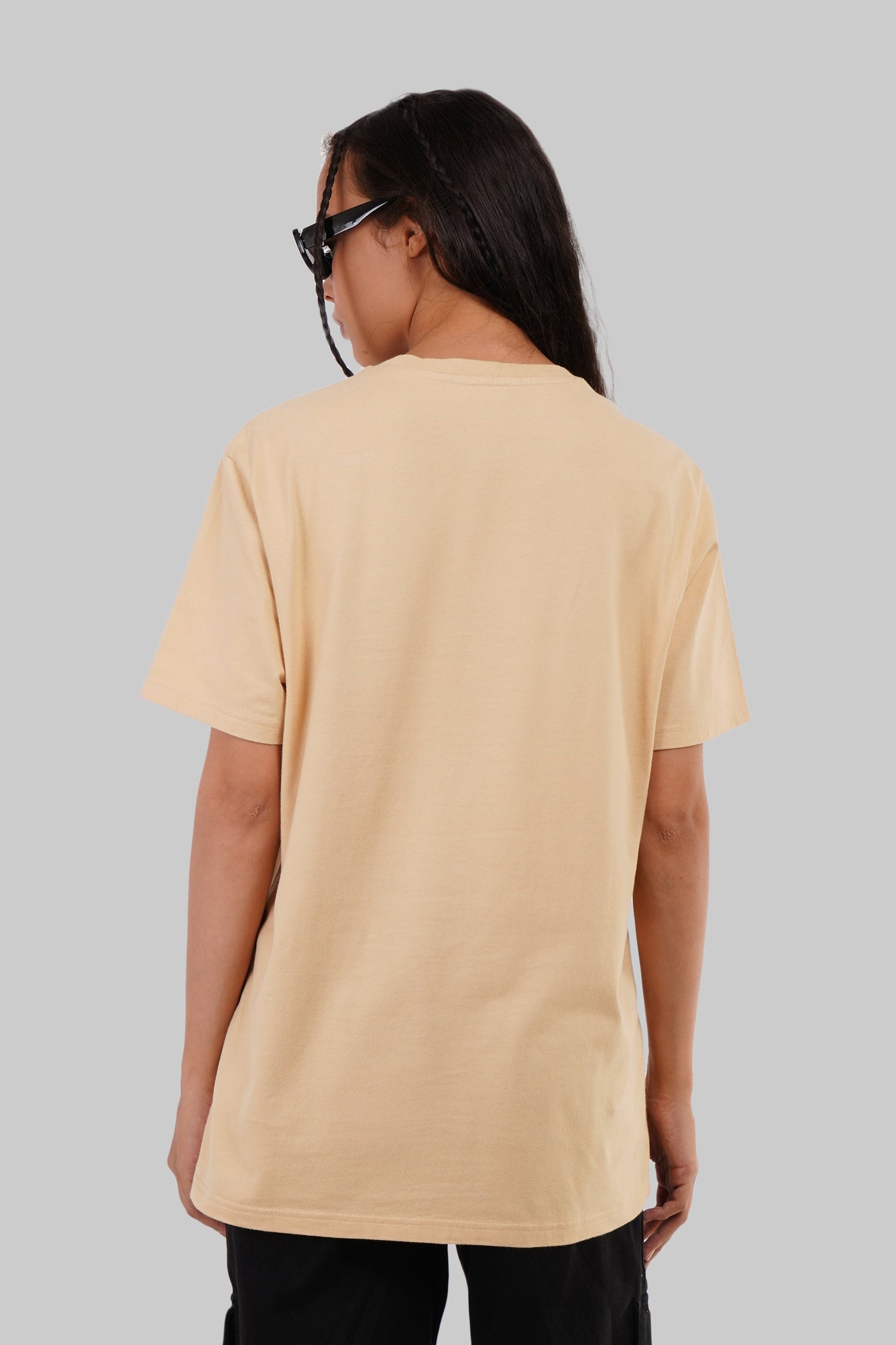 Queen of Hearts Beige Boyfriend Fit T-Shirt Women