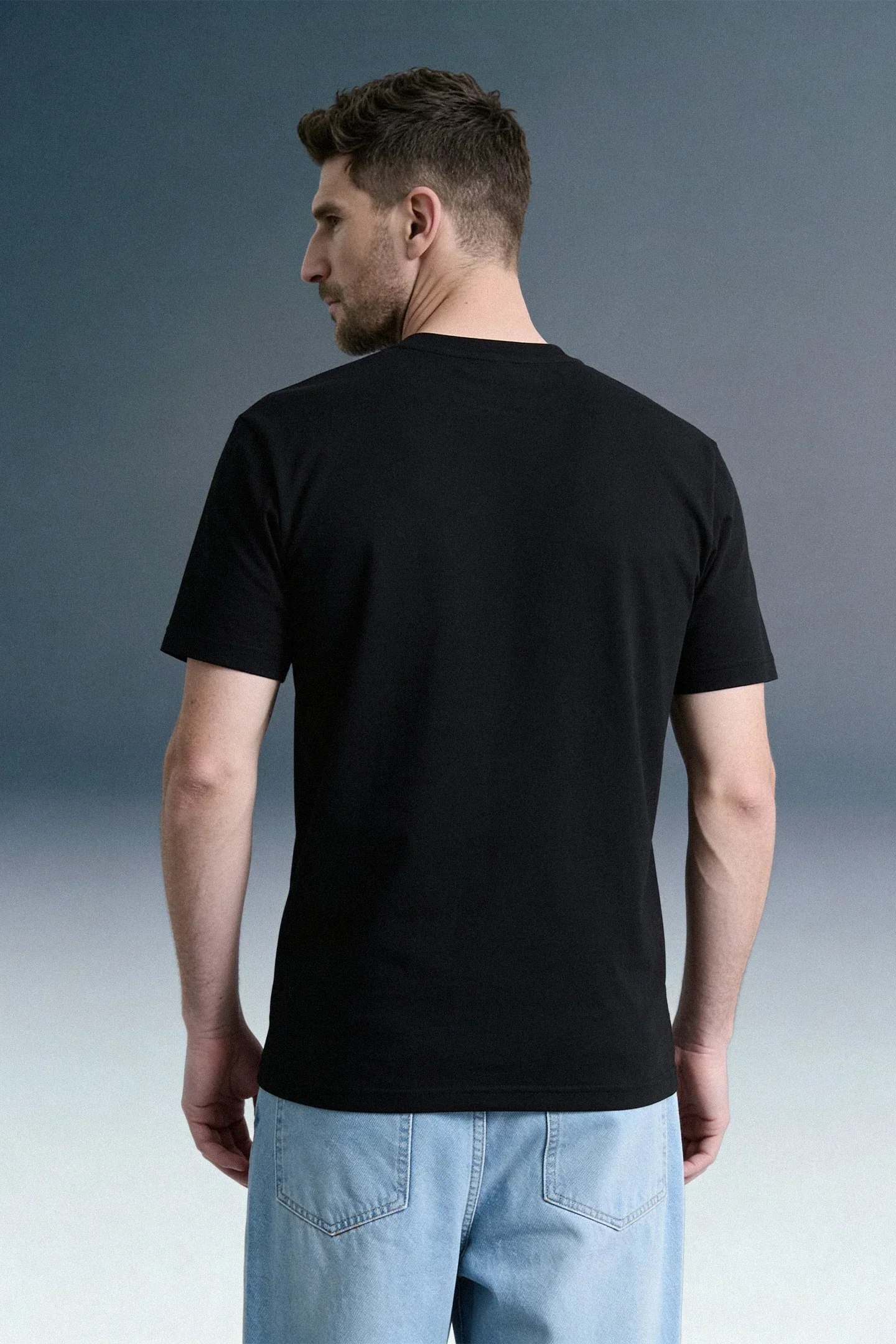 Underrated Curve Black Regular Fit T-shirt