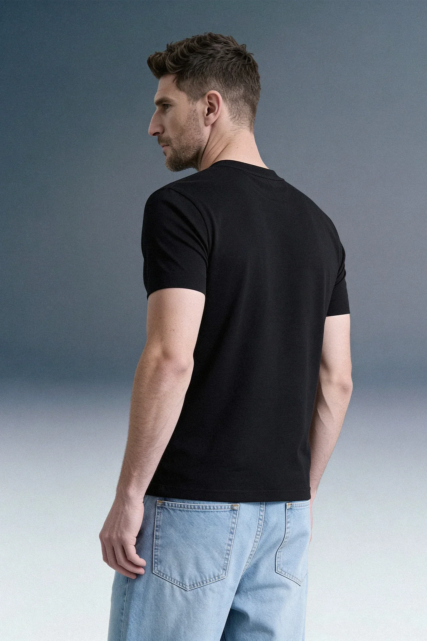 Underrated Curve Black Regular Fit T-shirt